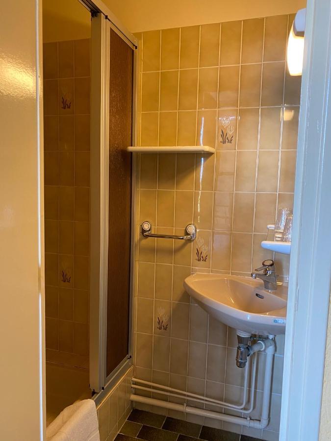 פאלז Hotel De La Poste מראה חיצוני תמונה