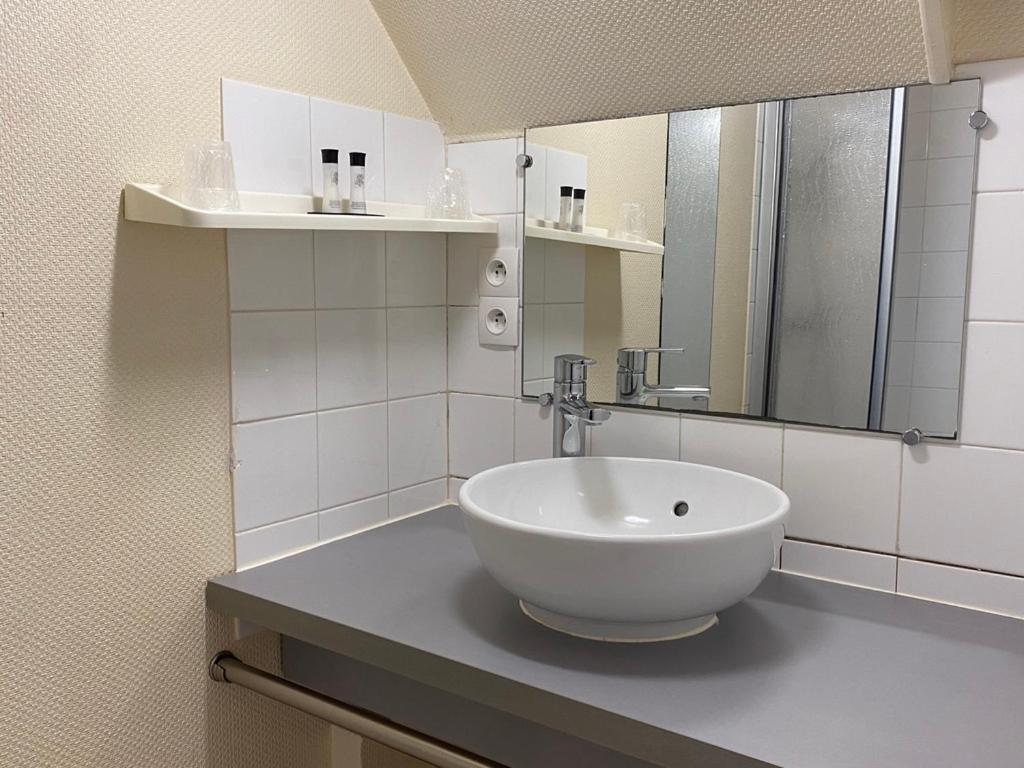 פאלז Hotel De La Poste מראה חיצוני תמונה